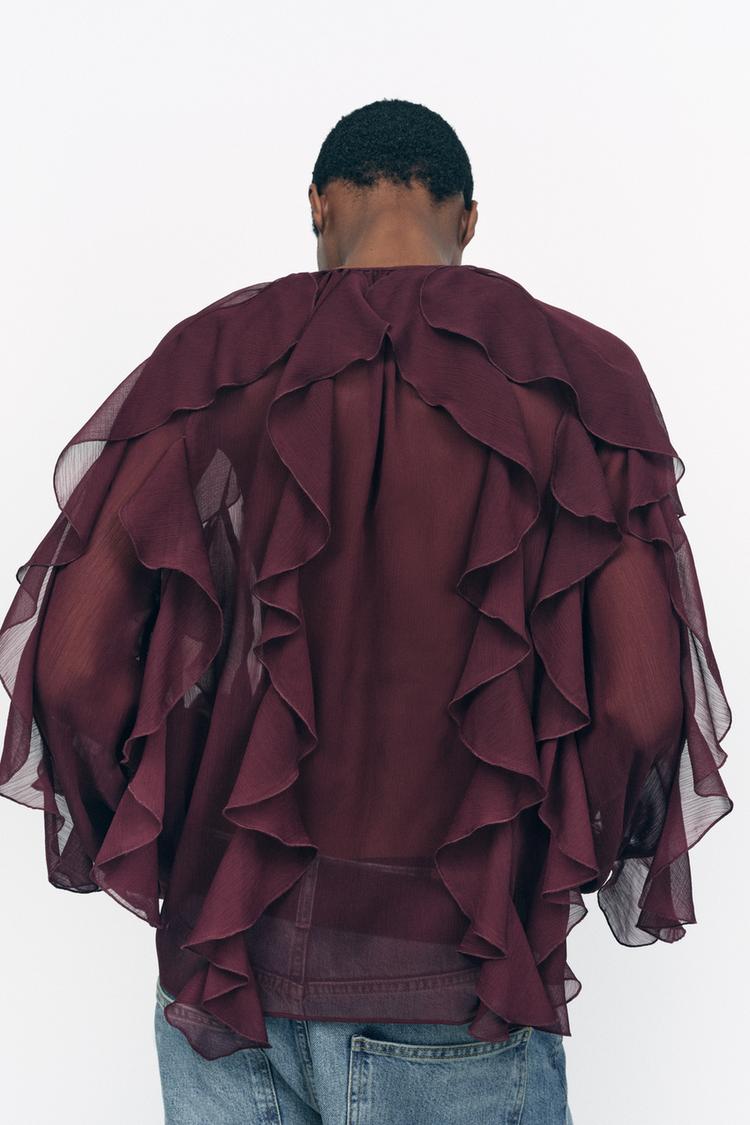 Blusa Babados