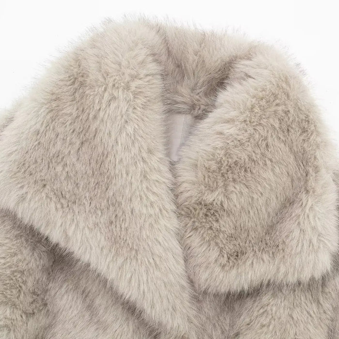 Casaco de Pelo Luxo Furry