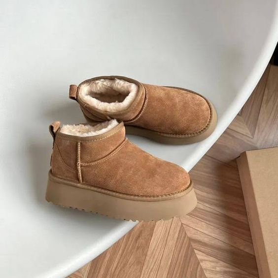 Bota Furry Cano Curto Warm Hug