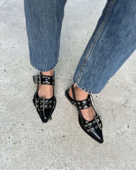 Scarpin Flat Couro