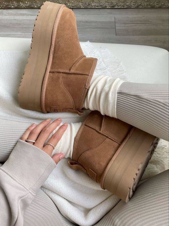 Bota Furry Cano Curto Warm Hug