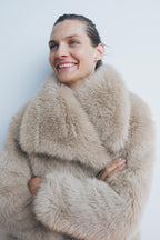 Casaco de Pelo Luxo Furry