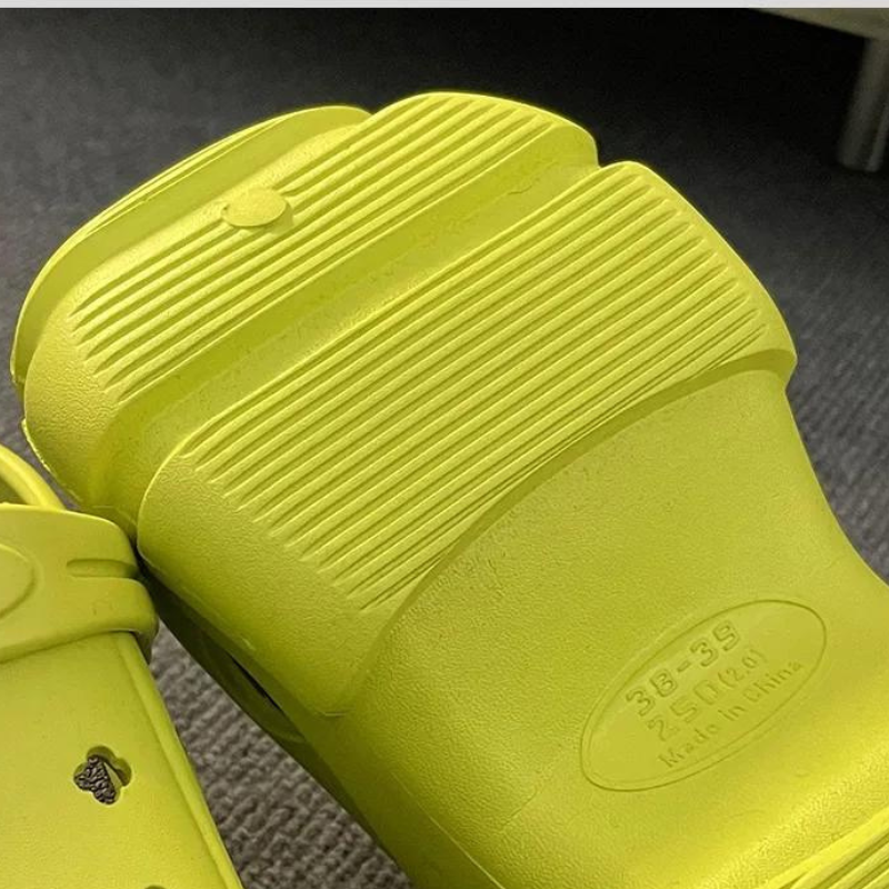 Sandália Clogs Fun Confy