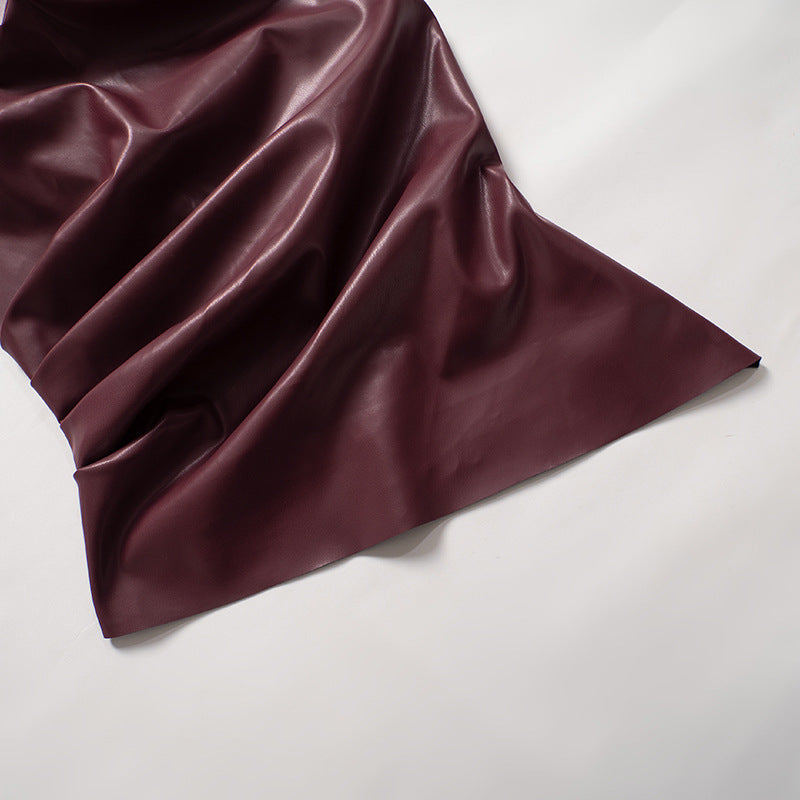 Blusa Couro Burgundy Assimétrica