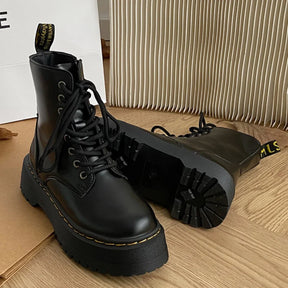 Bota Coturno Martin Cano Médio Couro